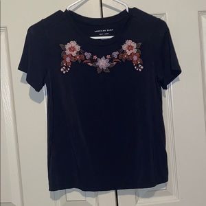 American eagle soft and sexy tee💚